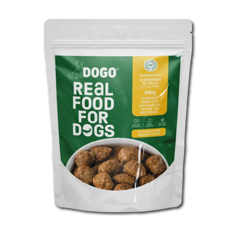 Alimento húmedo para perro Dogo albondigas de pollo